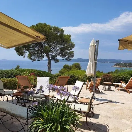 Holiday home Renovee Avec Vue Mer, 6 Pieces, 8 Couchages, Plancha, Parking, Terrasse Spacieuse, Aiguebelle - Fr-1-251-577