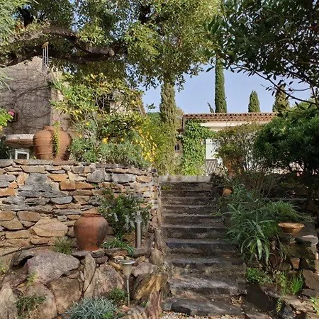 Holiday home Renovee Avec Vue Mer, 6 Pieces, 8 Couchages, Plancha, Parking, Terrasse Spacieuse, Aiguebelle - Fr-1-251-577