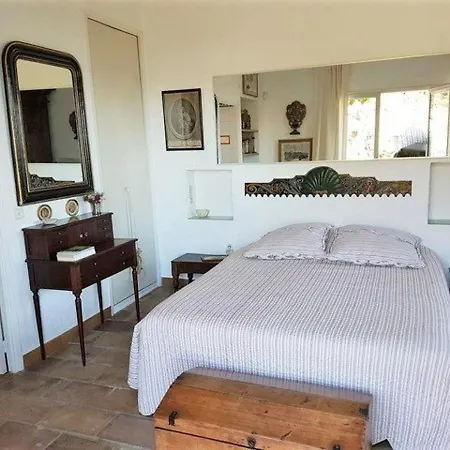 Holiday home Renovee Avec Vue Mer, 6 Pieces, 8 Couchages, Plancha, Parking, Terrasse Spacieuse, Aiguebelle - Fr-1-251-577 Le Lavandou